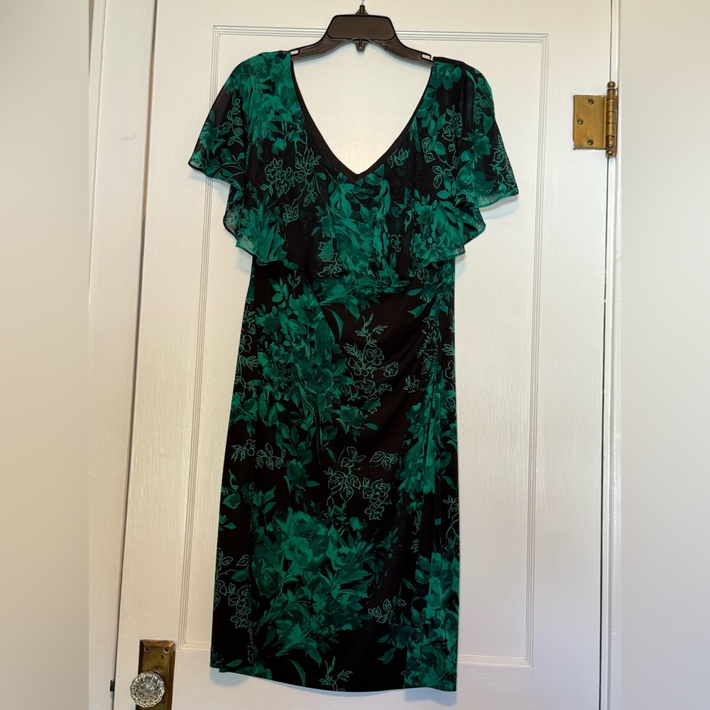 Connected Apparel Green Floral Dress